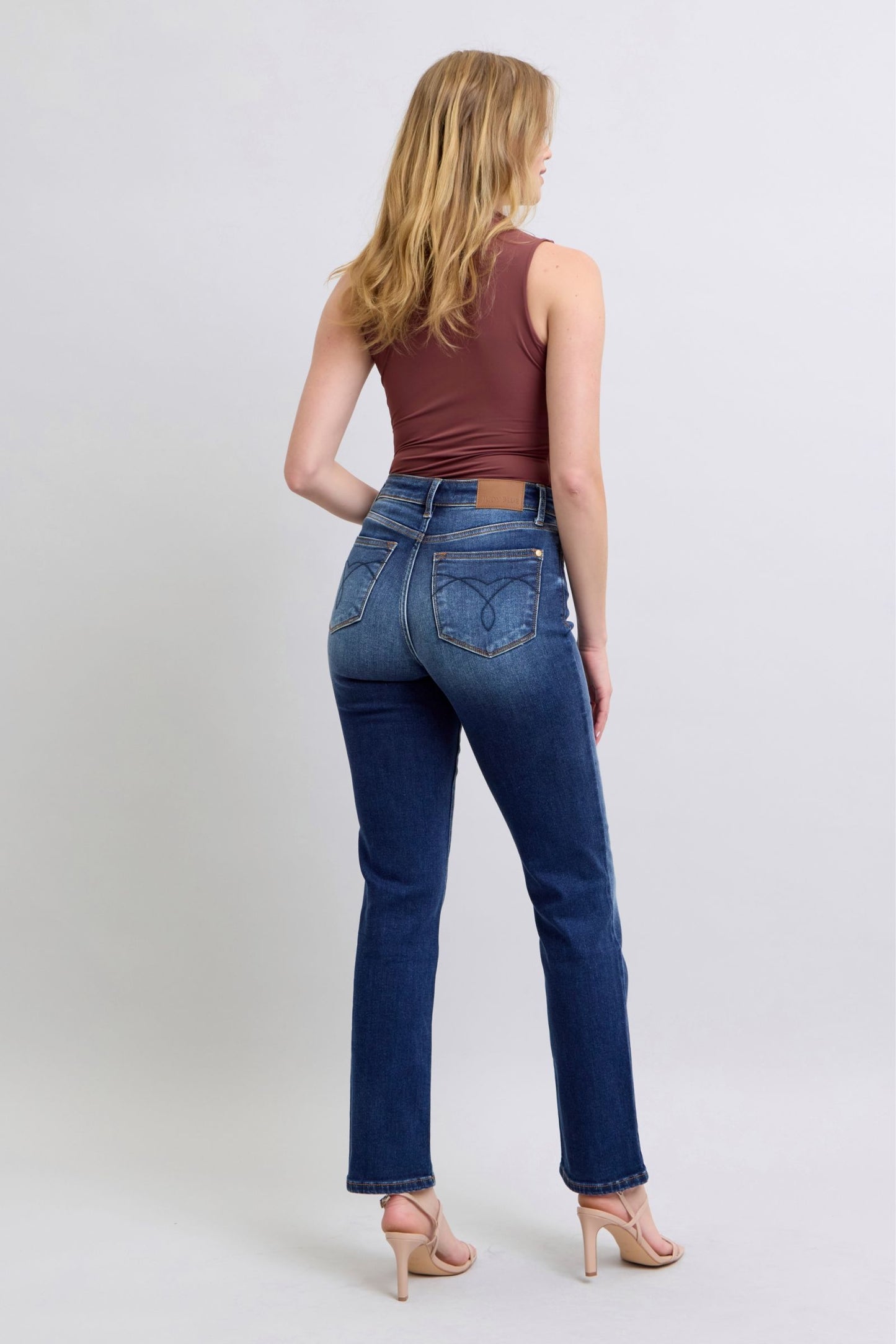 Judy Blue Full Size Washed Straight Leg Jeans with Pockets